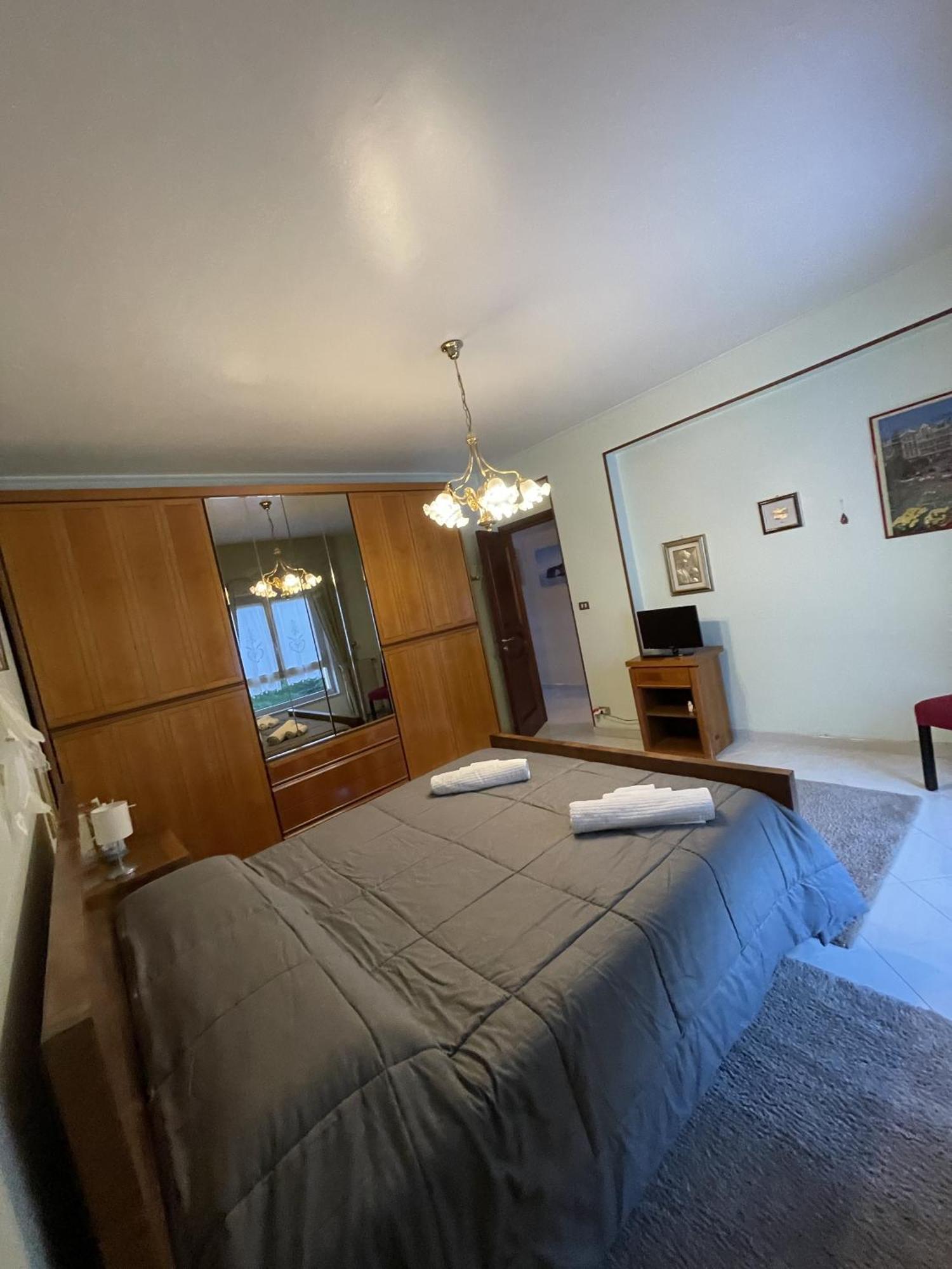 Il Viandante Apartment Olivarella-Corriolo ภายนอก รูปภาพ